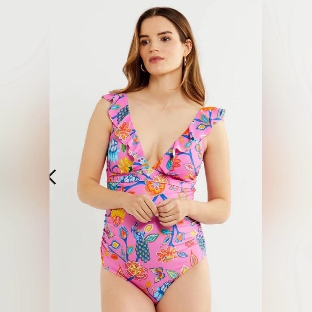 A Pea in the Pod One-Piece Maternity Ruffled Swimsuit Large 50+ UPF